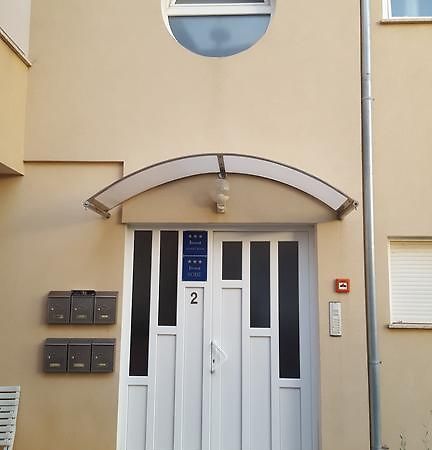 Apartments Glibo Крес Екстериор снимка