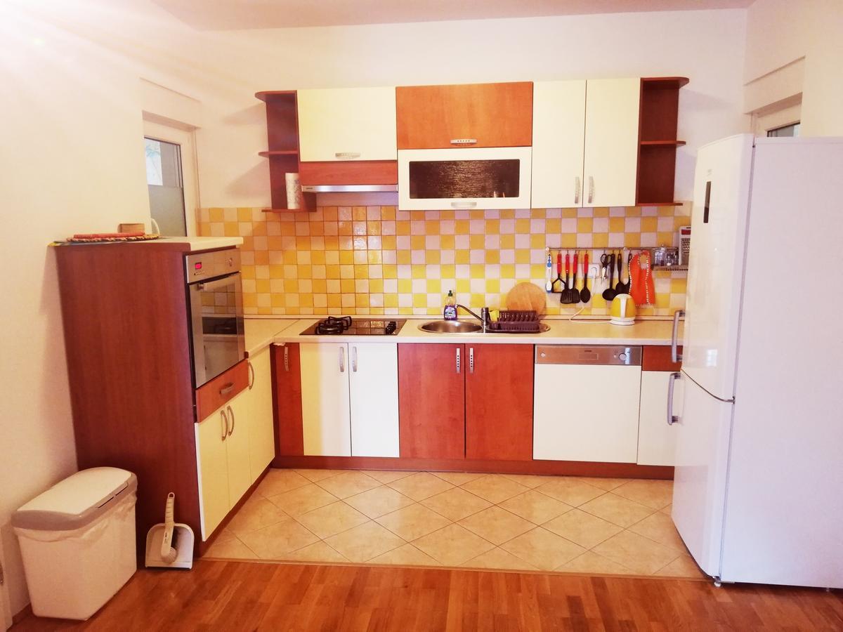 Apartments Glibo Крес Екстериор снимка