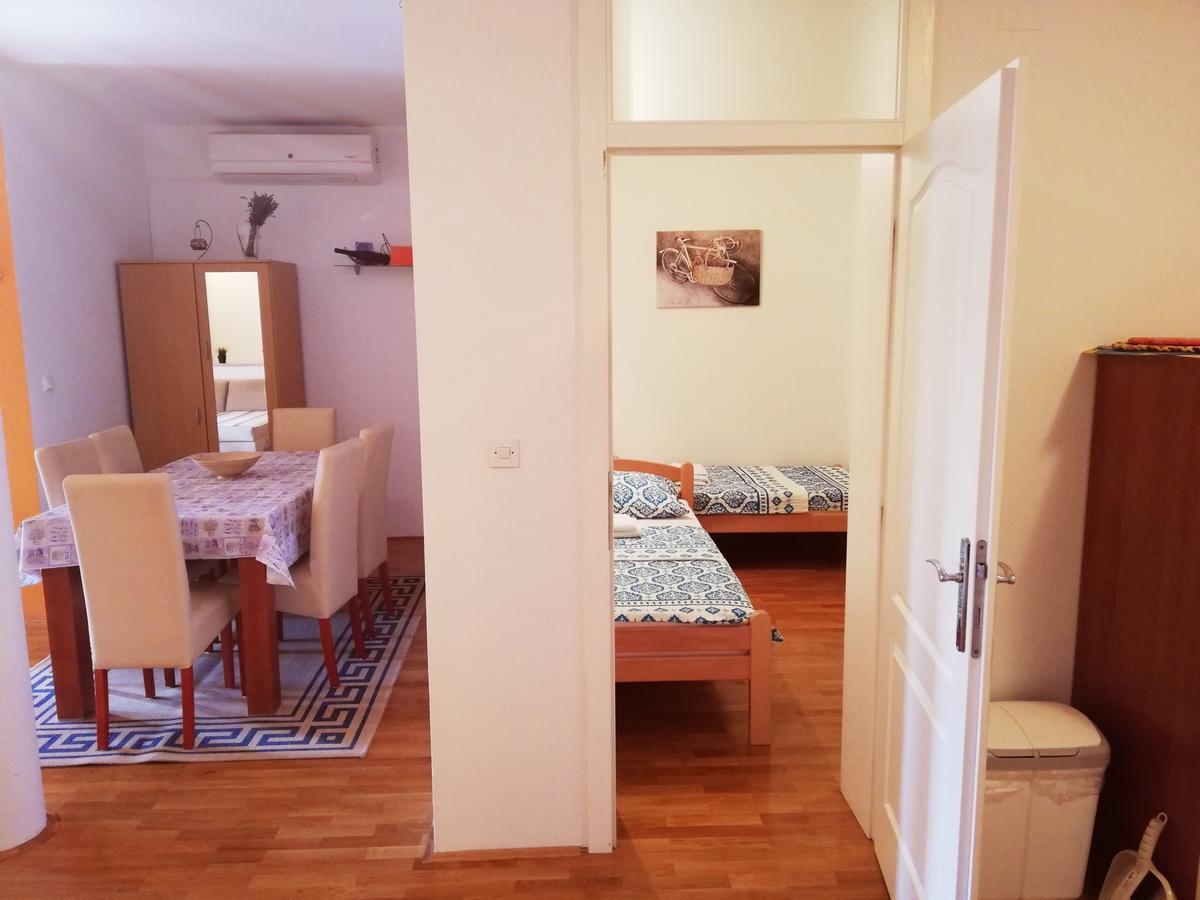 Apartments Glibo Крес Екстериор снимка